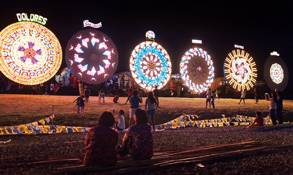 Christmas Traditions from Around the World 2